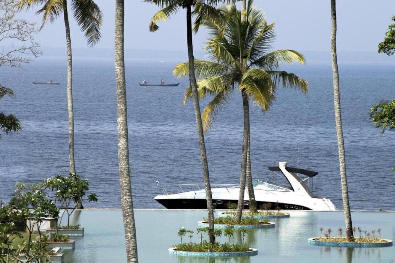 Rhythm Kumarakom Exterior photo