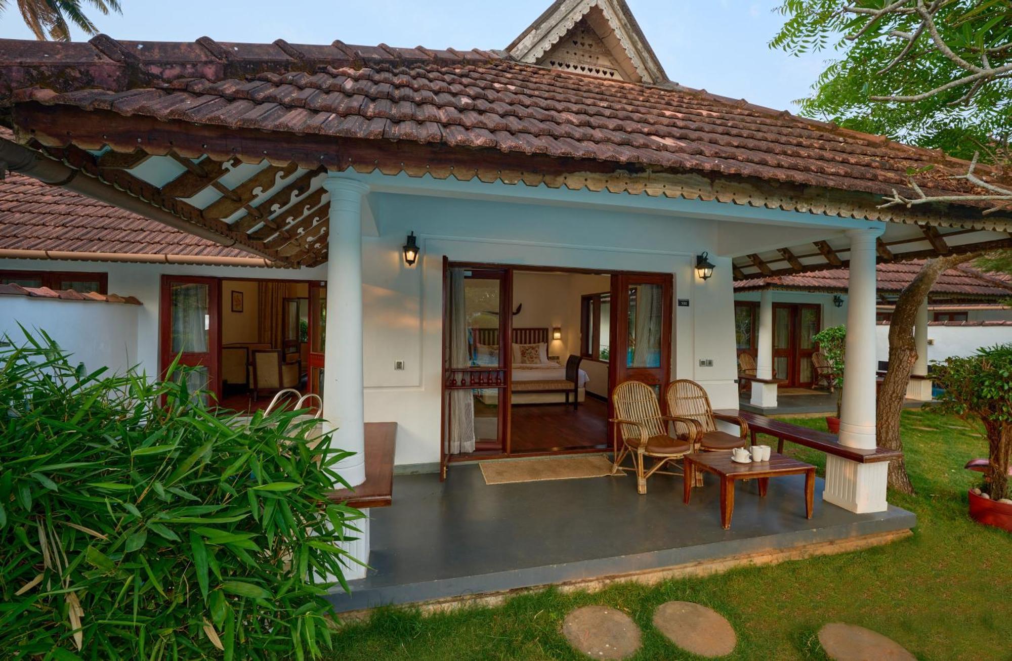 Rhythm Kumarakom Exterior photo