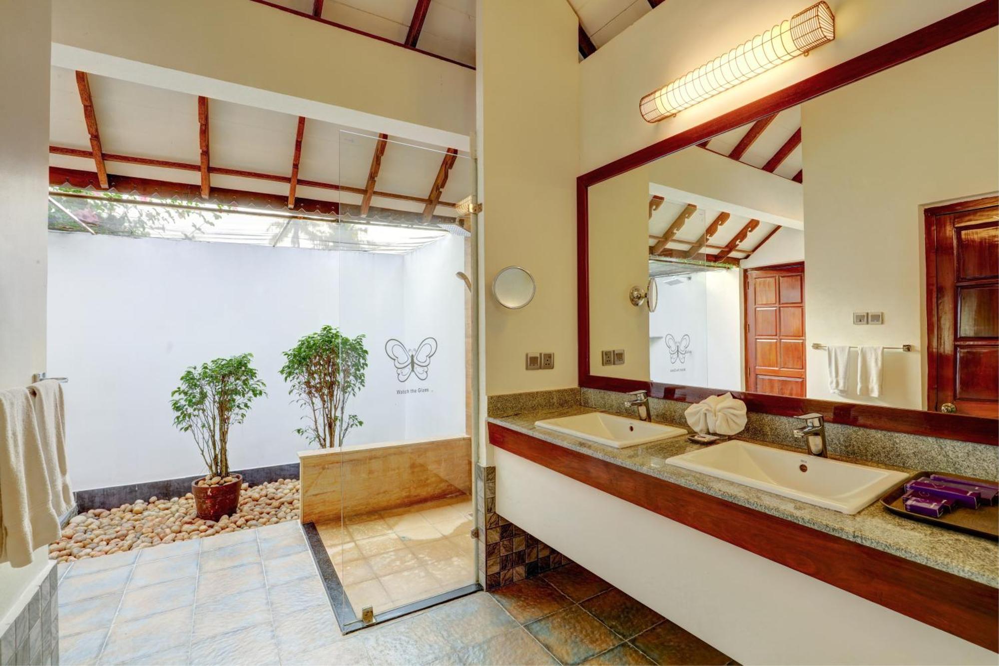 Rhythm Kumarakom Exterior photo