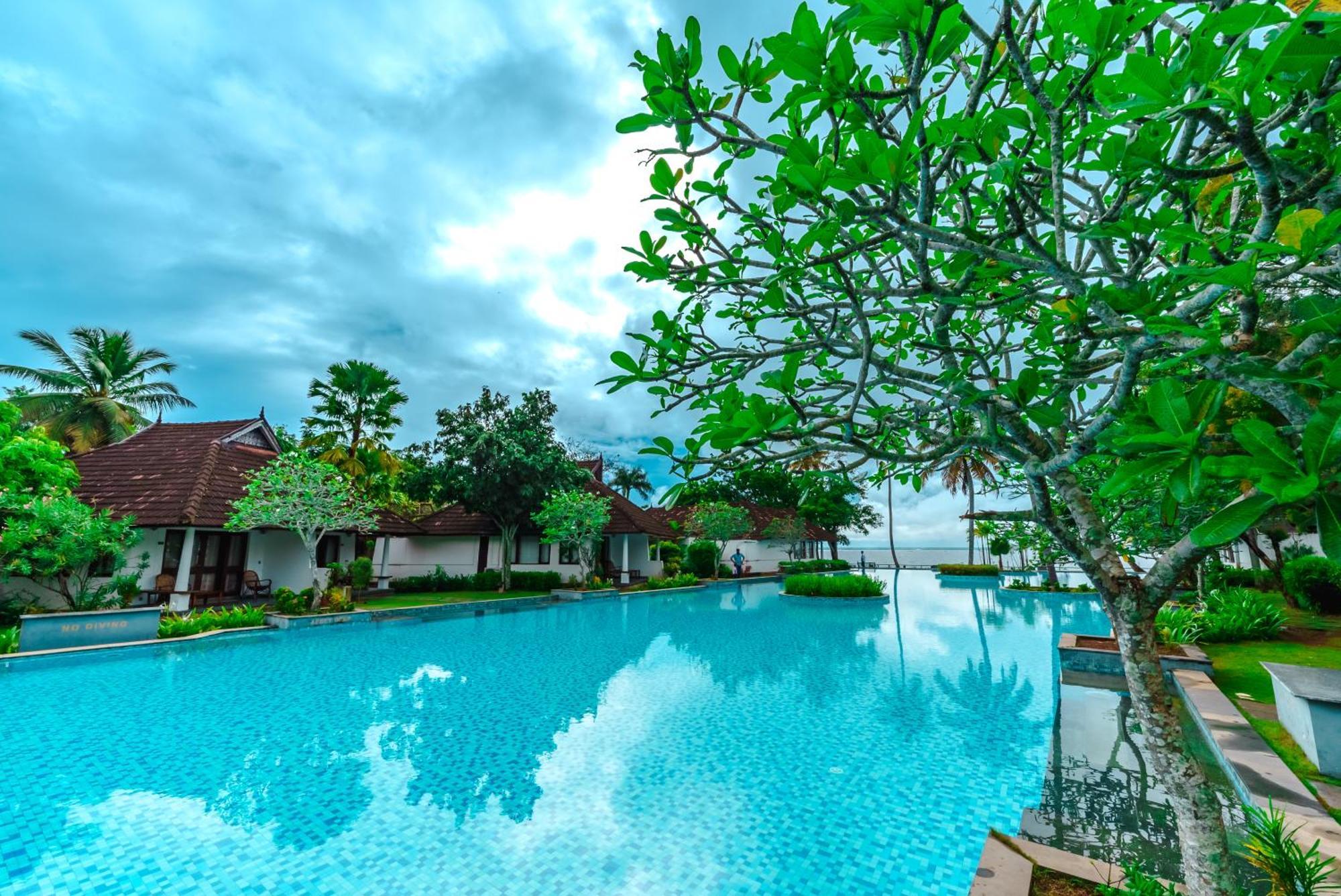 Rhythm Kumarakom Exterior photo